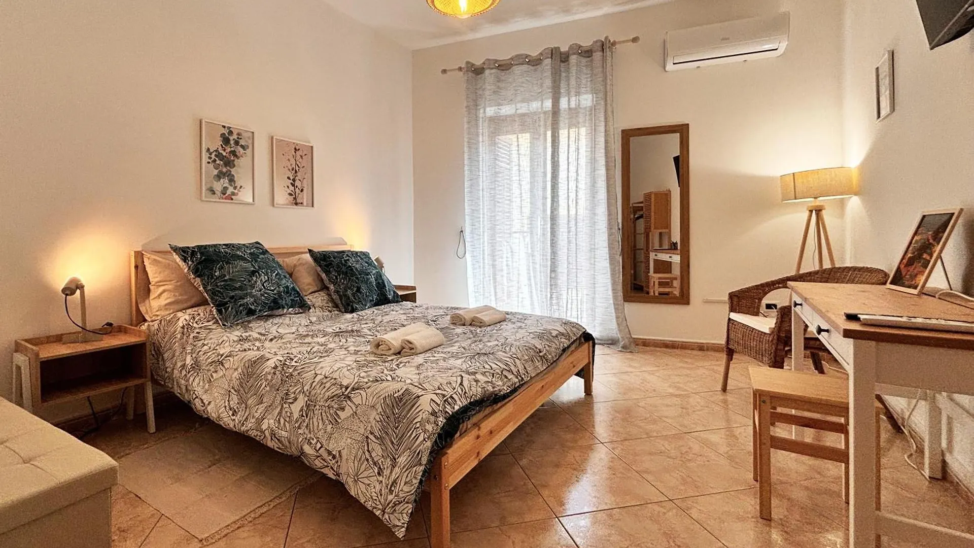 Casa Cassarelli In Centro Apartment Palermo